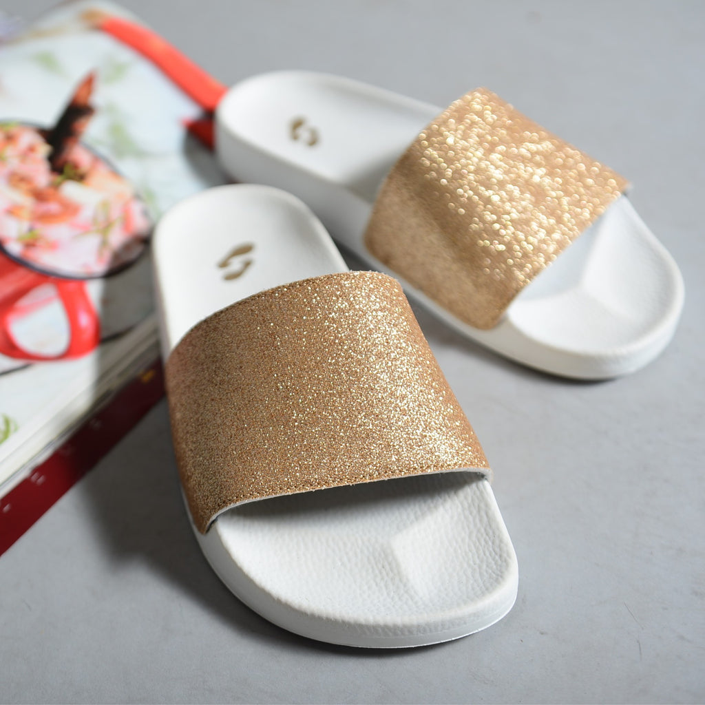 Solemate sparkle bronze white slides style trend fashion cool lifestyle casual style summer beach chill footwear happy creative outdoor weather picnic comfort hero